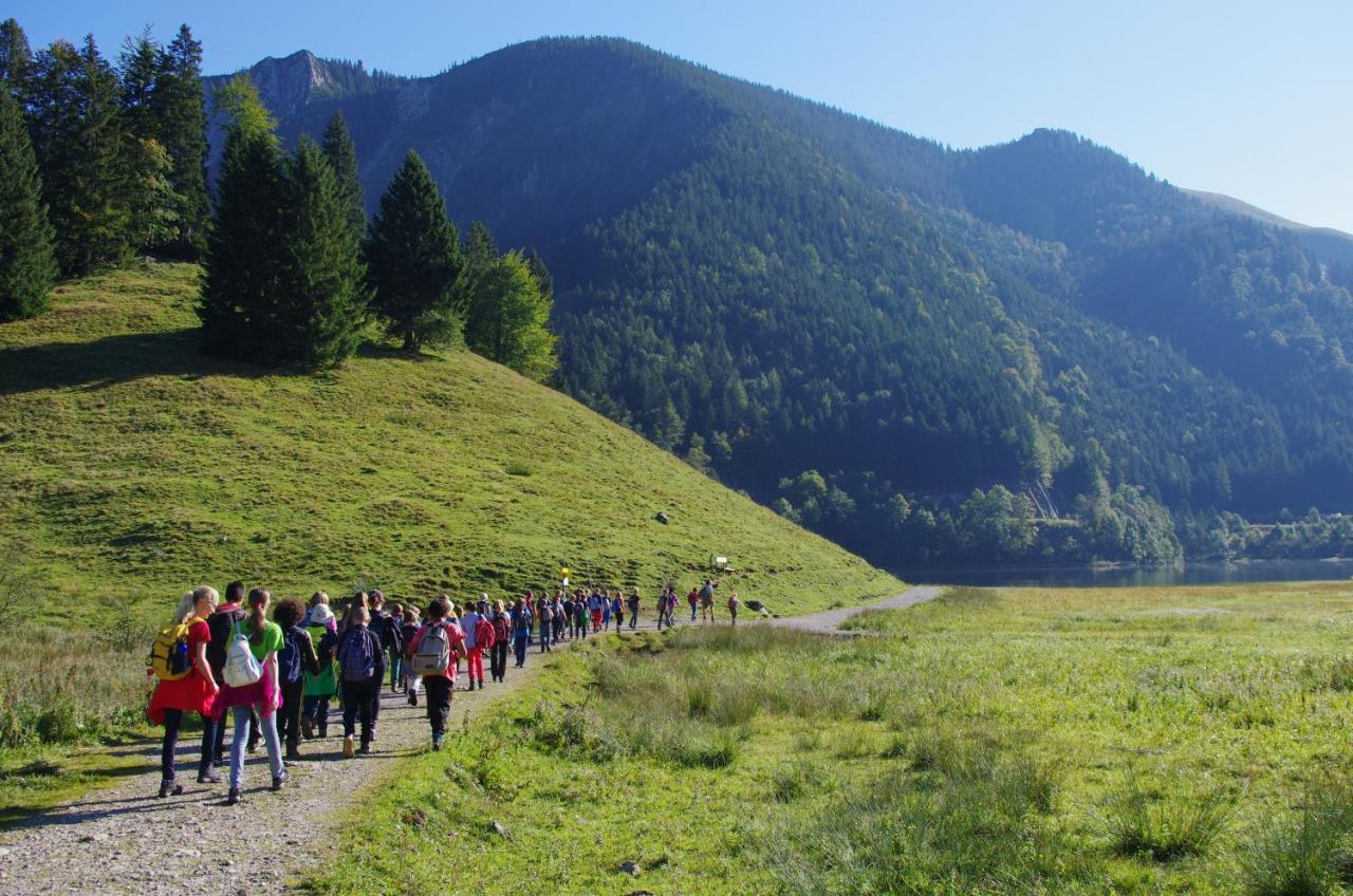 بيت شباب Blsv Sportcamp Direkt Am Kurvenlift شليرسي المظهر الخارجي الصورة